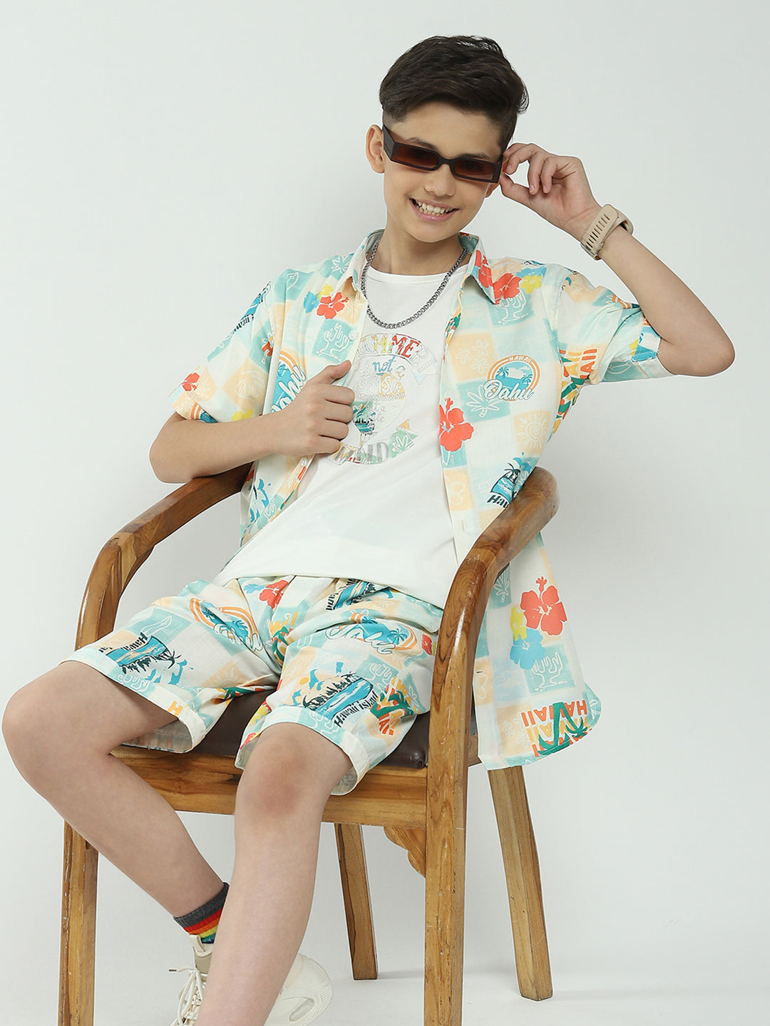 Boys Green Printed Collar Half Sleeve Cords Set