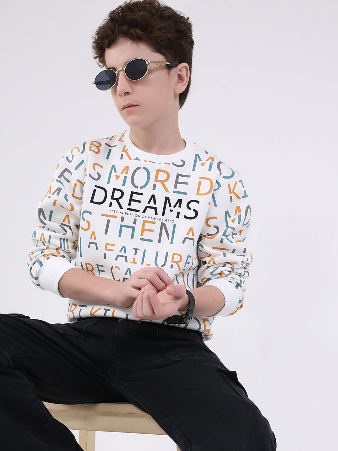 Boys Off White Printed Round Neck Full Sleeve Sweatshirt