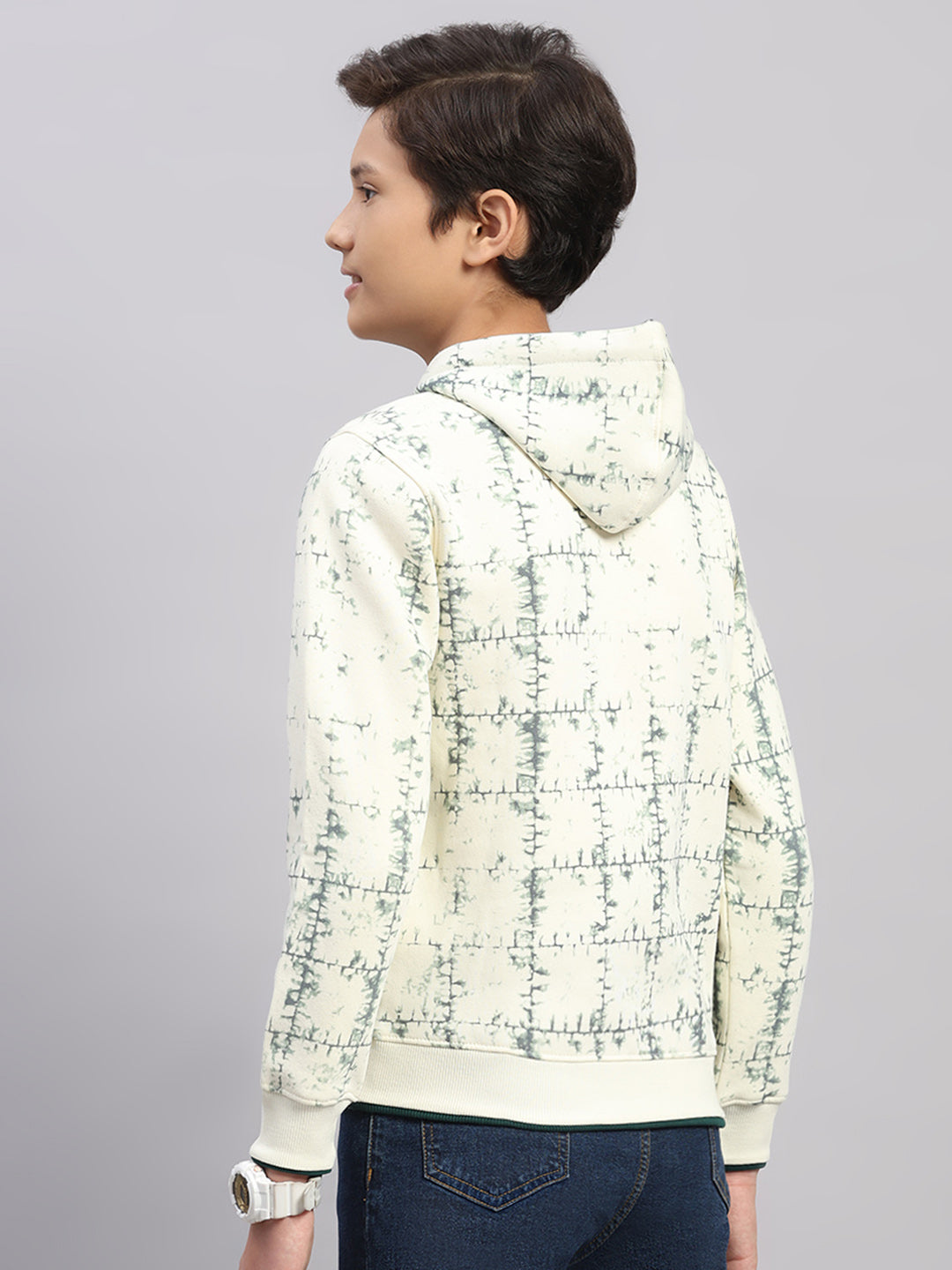 Boys Cream Printed Round Neck Full Sleeve Sweatshirt