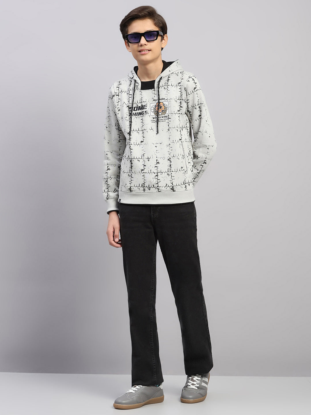 Boys Grey Printed Round Neck Full Sleeve Sweatshirt