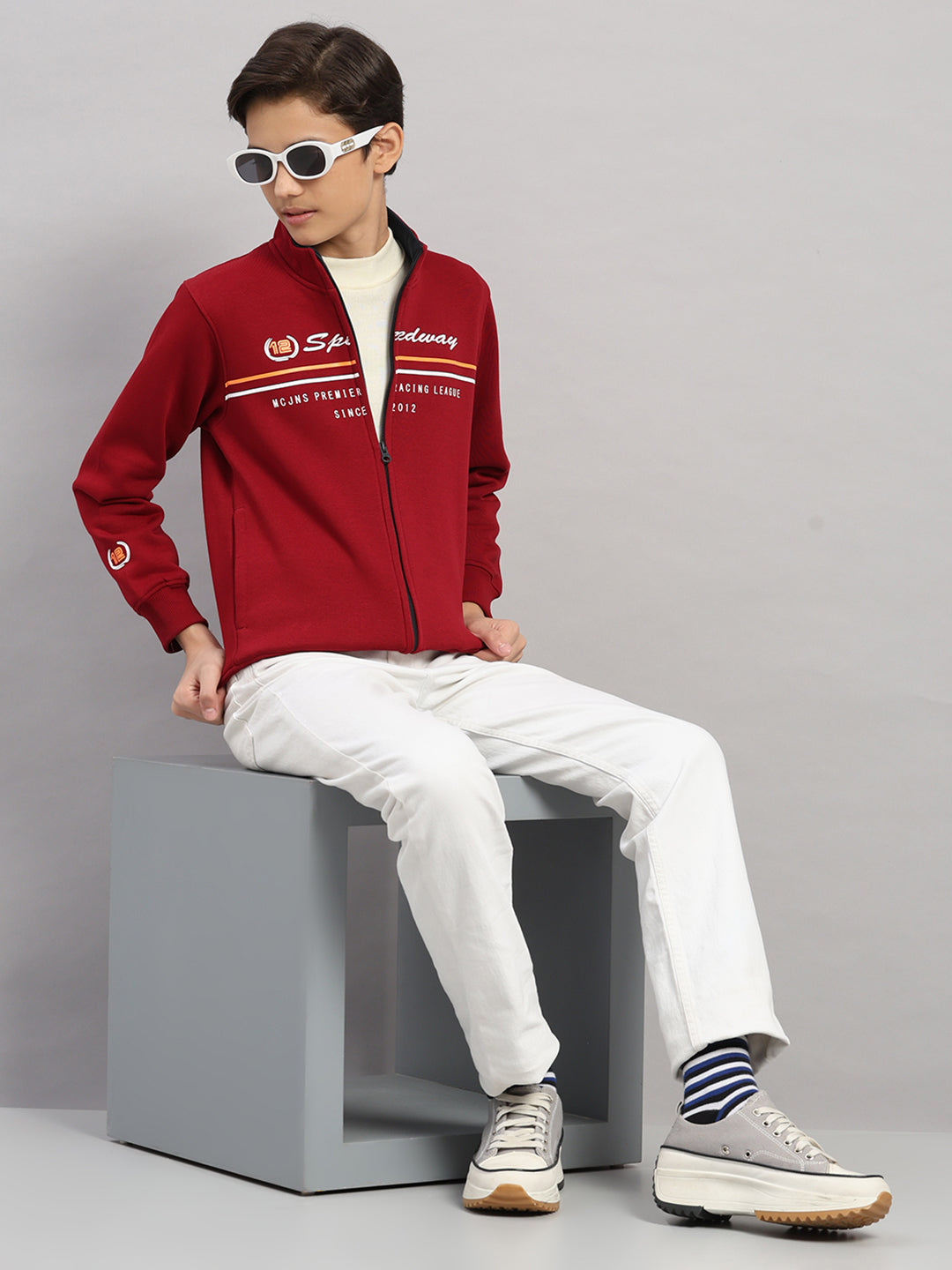 Boys Maroon Printed Turtle Neck Full Sleeve Sweatshirt