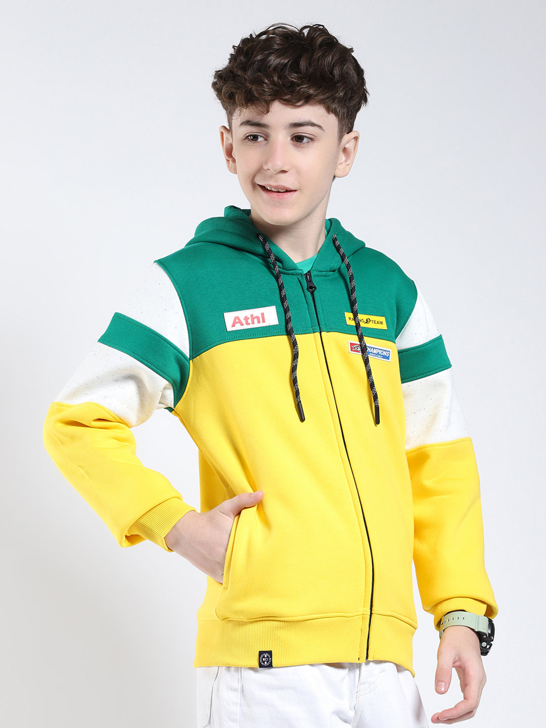 Boys Yellow Printed Hooded Full Sleeve Sweatshirt