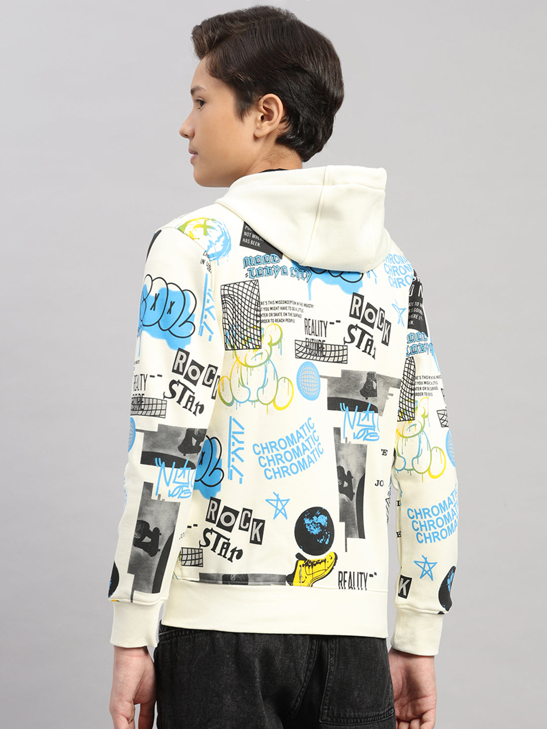 Boys Cream Printed Hooded Full Sleeve Sweatshirt