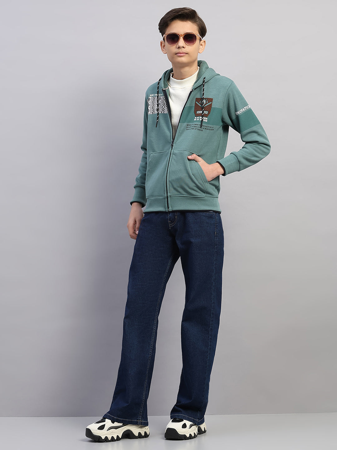 Boys Olive Printed Hooded Full Sleeve Sweatshirt