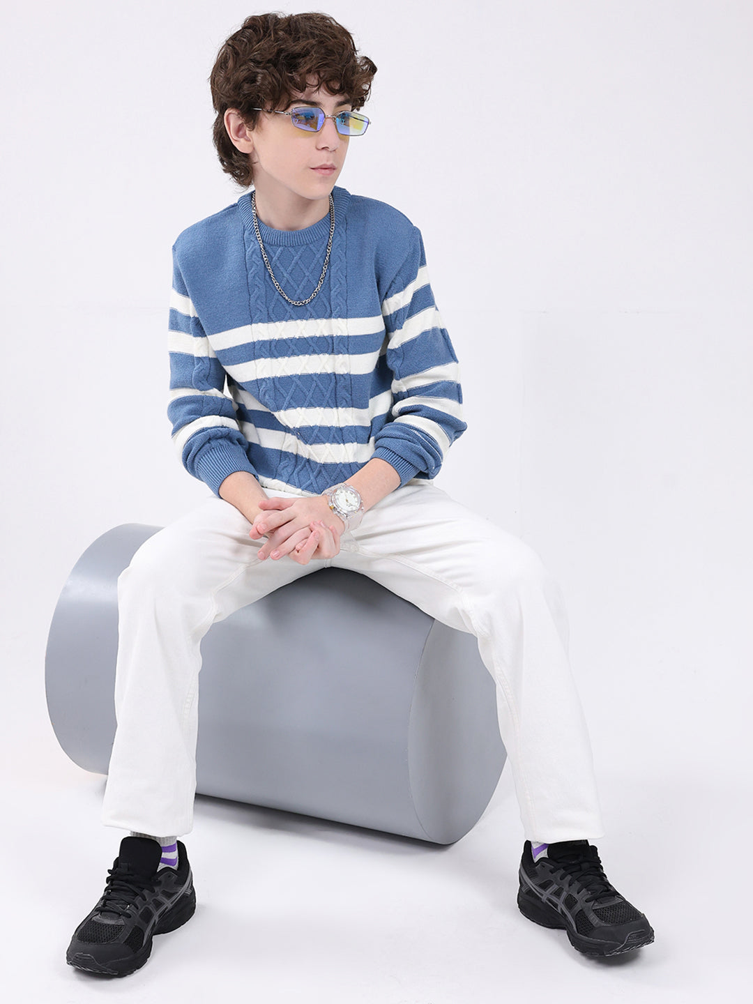 Boys Blue Self Design Round Neck Full Sleeve Pullover