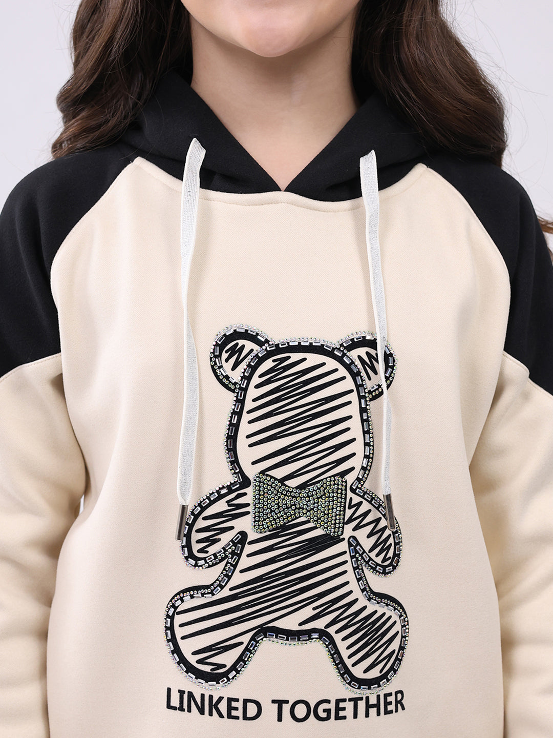 Girls Cream Printed Hooded Full Sleeve Sweatshirt