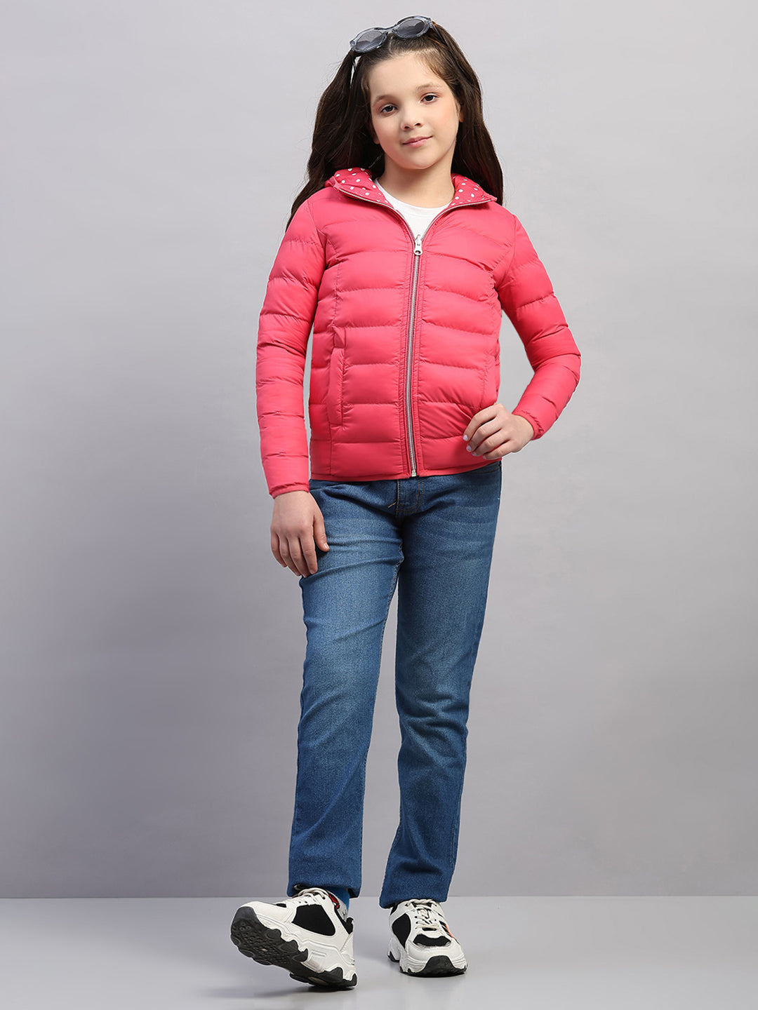 Girls Pink Solid Hooded Full Sleeve Reversible Jacket