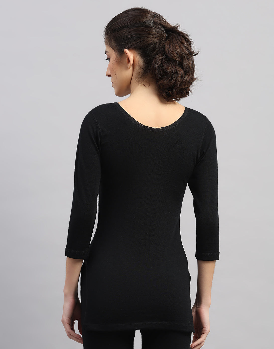 Women Black Solid V Neck 3/4th Sleeve Thermal Vest
