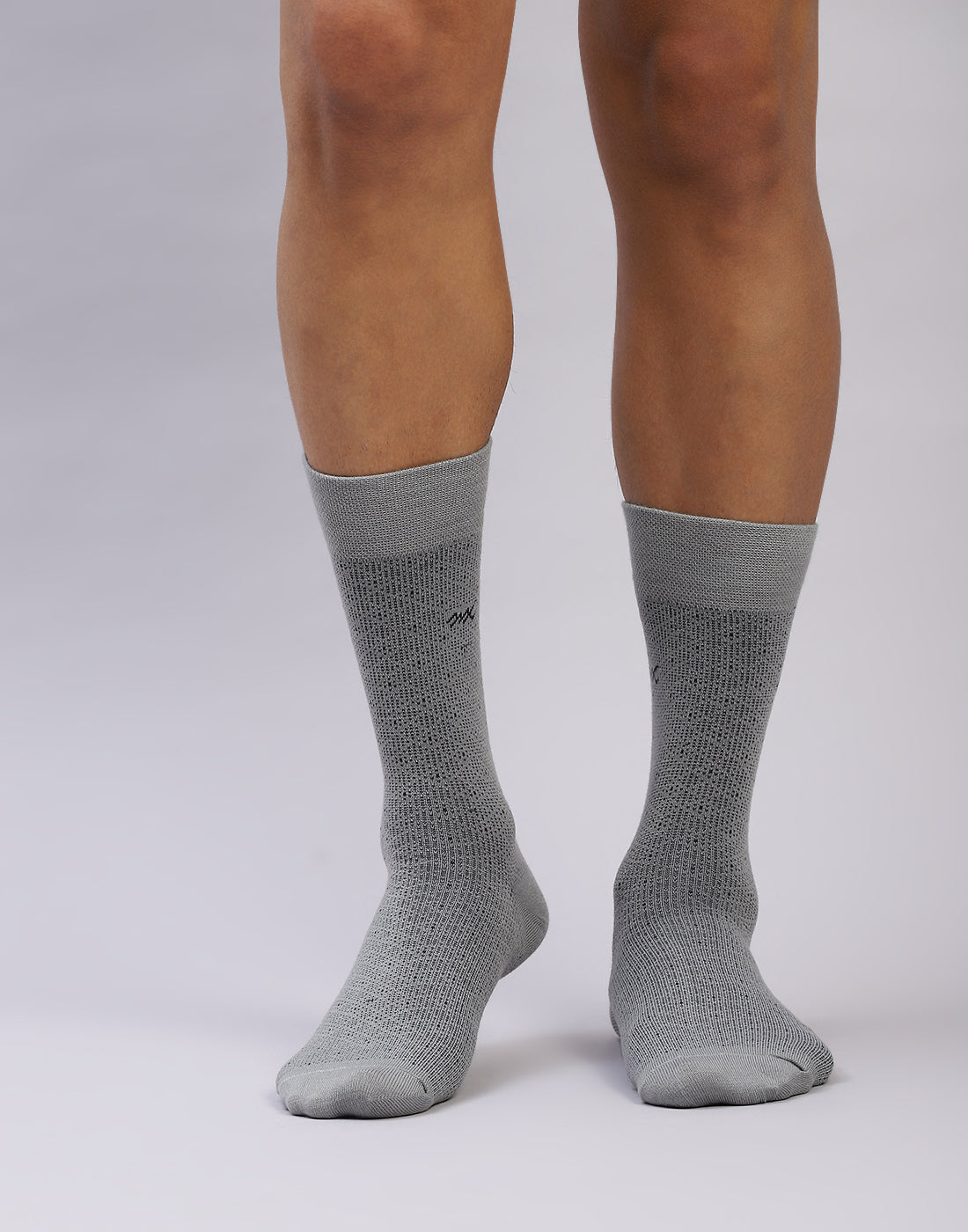 Men Cotton Blend Solid Calf Length Socks (1 Pair)