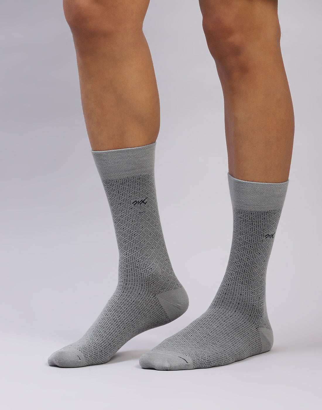 Men Cotton Blend Solid Calf Length Socks (1 Pair)