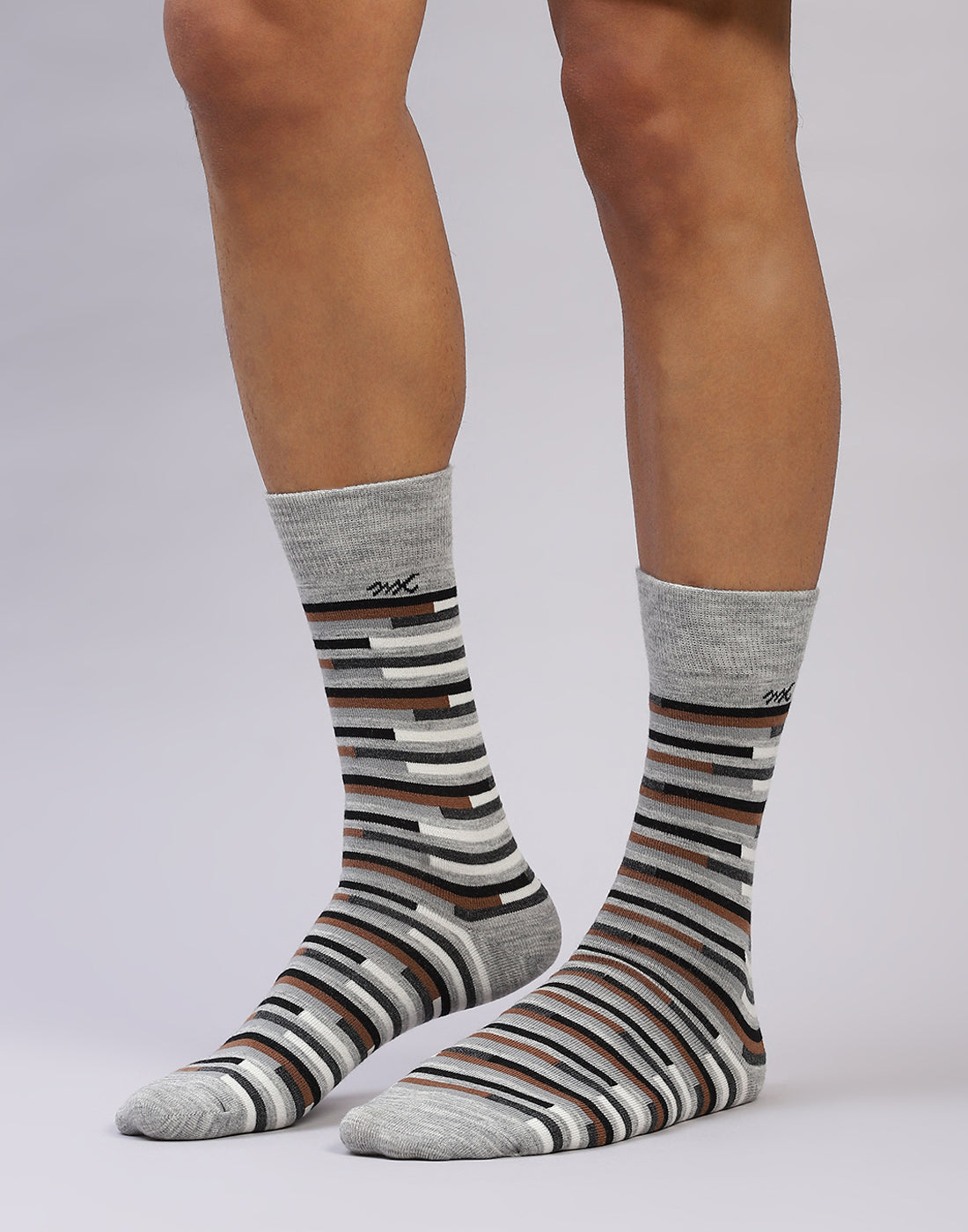 Men Cotton Blend Solid Calf Length Socks (1 Pair)