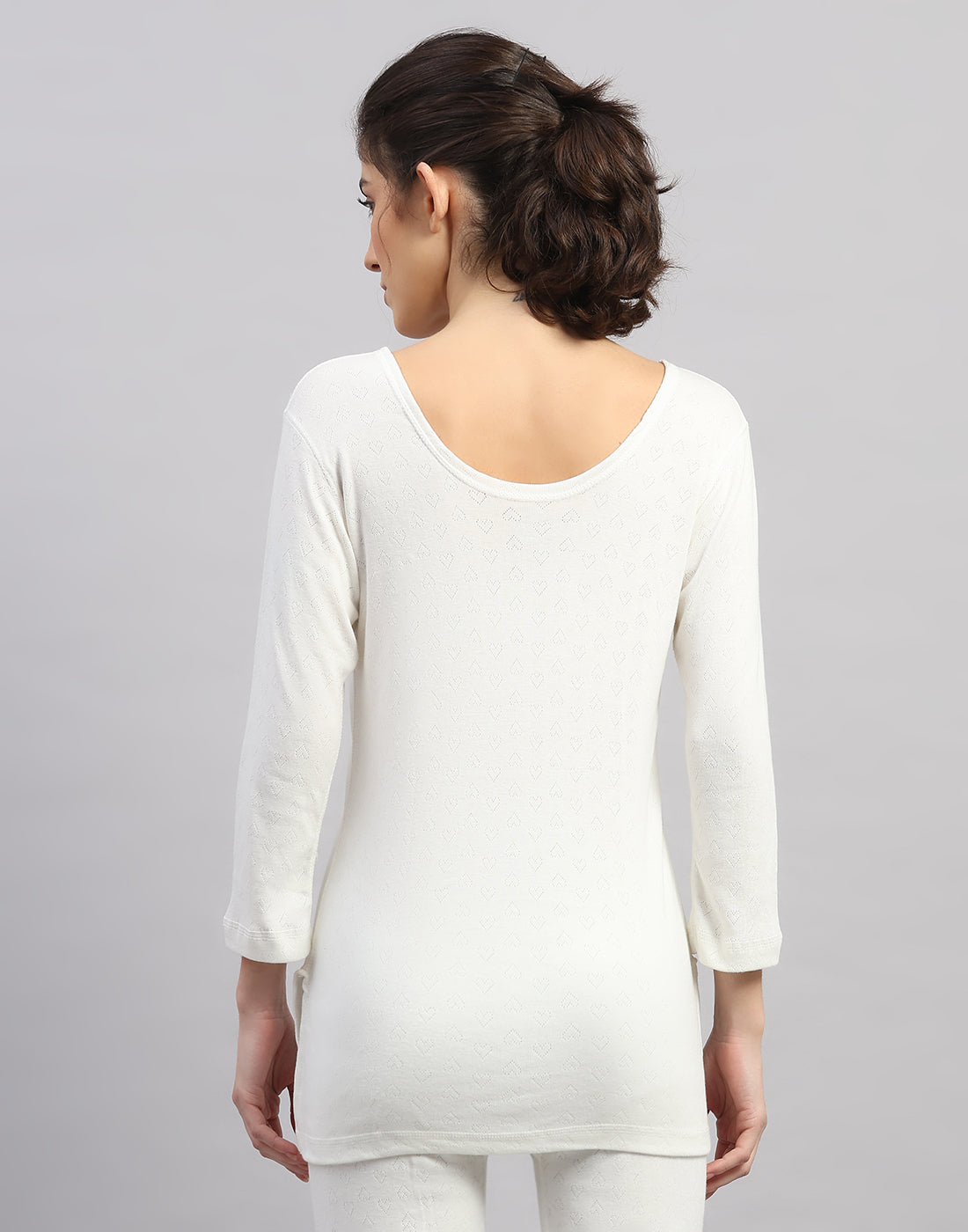 Women Off White Solid V Neck 3/4th Sleeve Thermal Vest