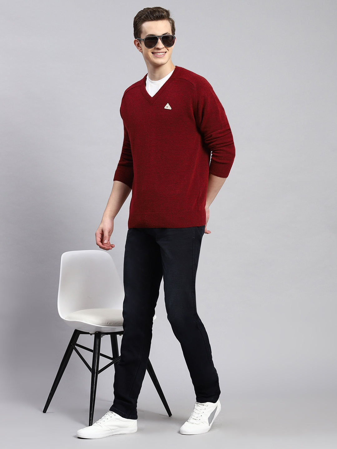 Men Maroon Solid Pullover