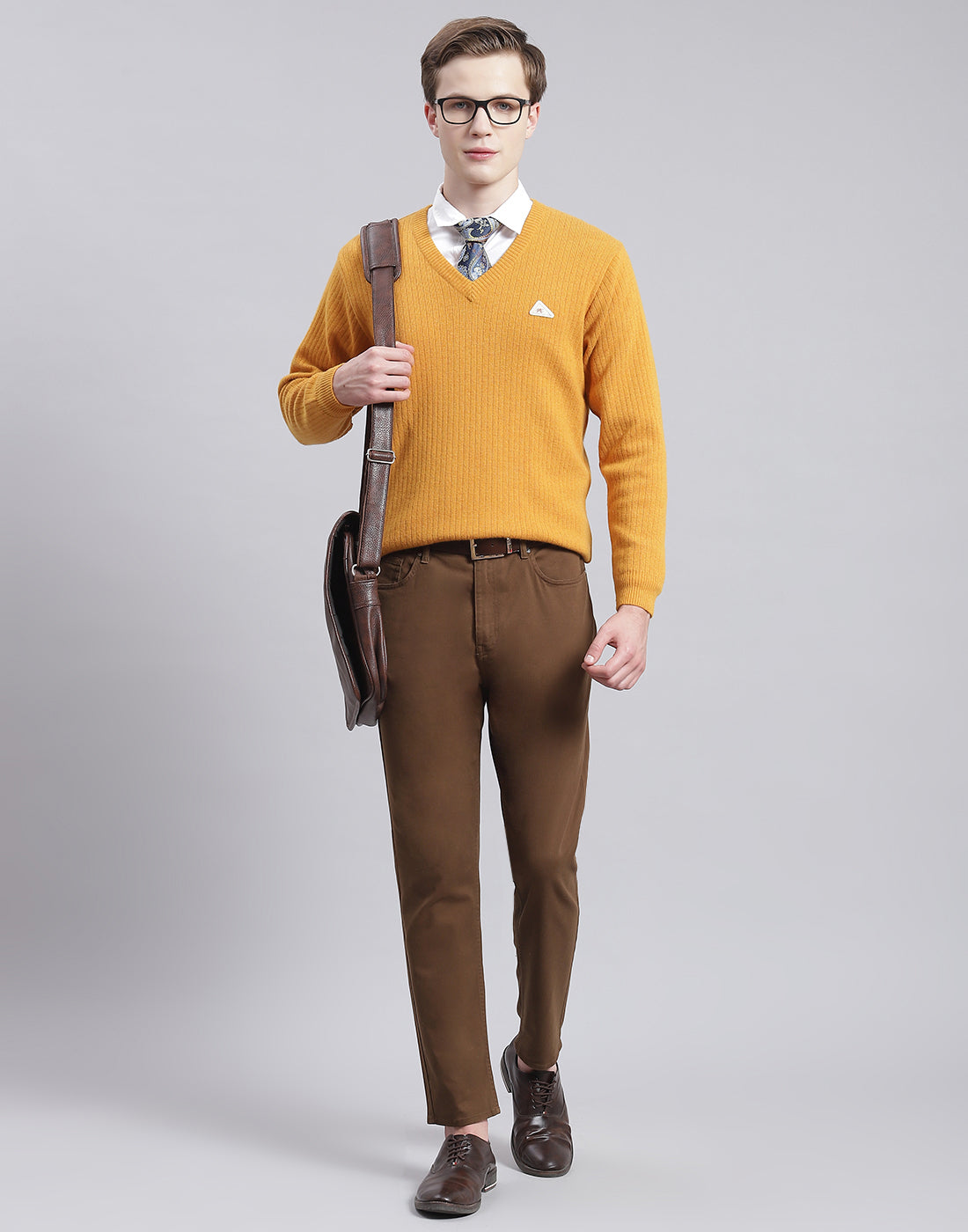 Men Mustard Solid V Neck Full Sleeve Sweater