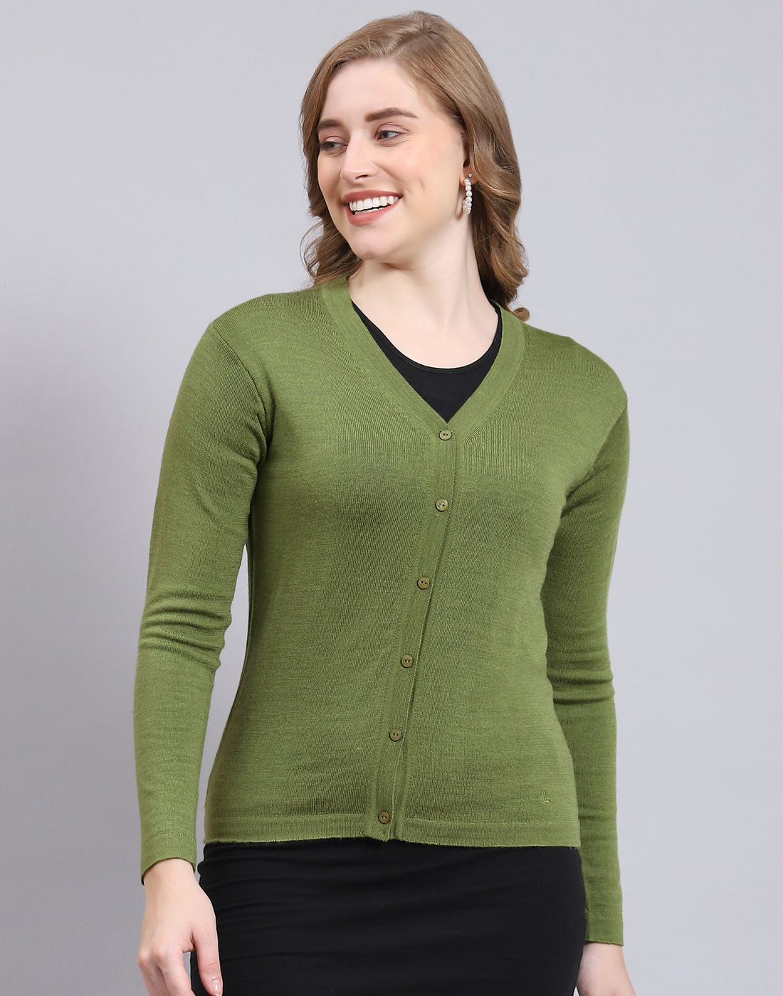 Women Green Solid V Neck Full Sleeve Cardigan