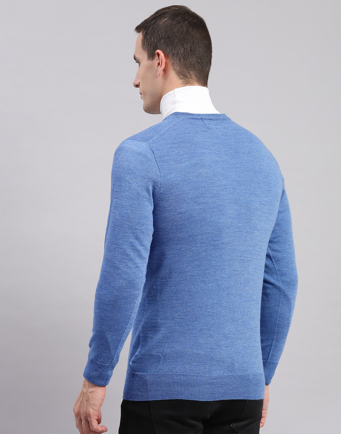 Men Blue Solid V Neck Full Sleeve Sweaters/Pullovers