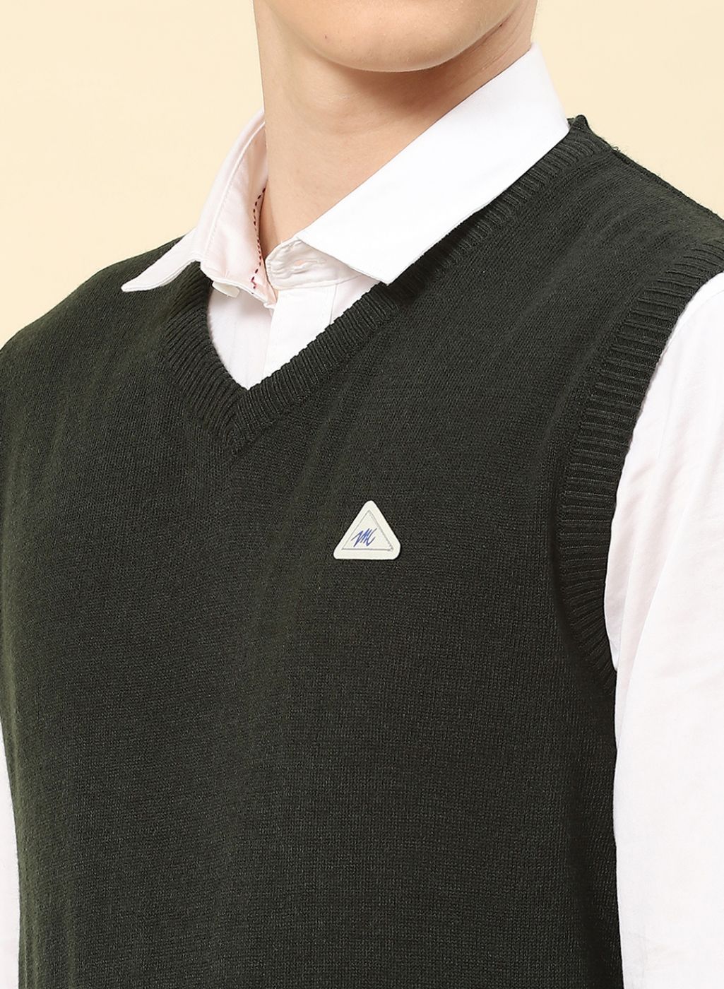 Men Olive Solid Blend wool Sweater