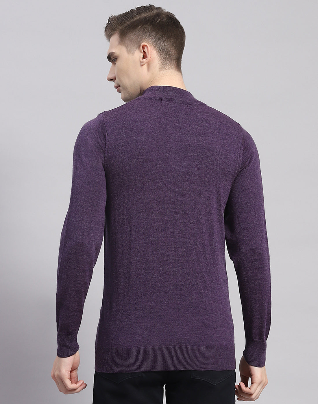 Men Purple Solid H Neck Full Sleeve Pullover