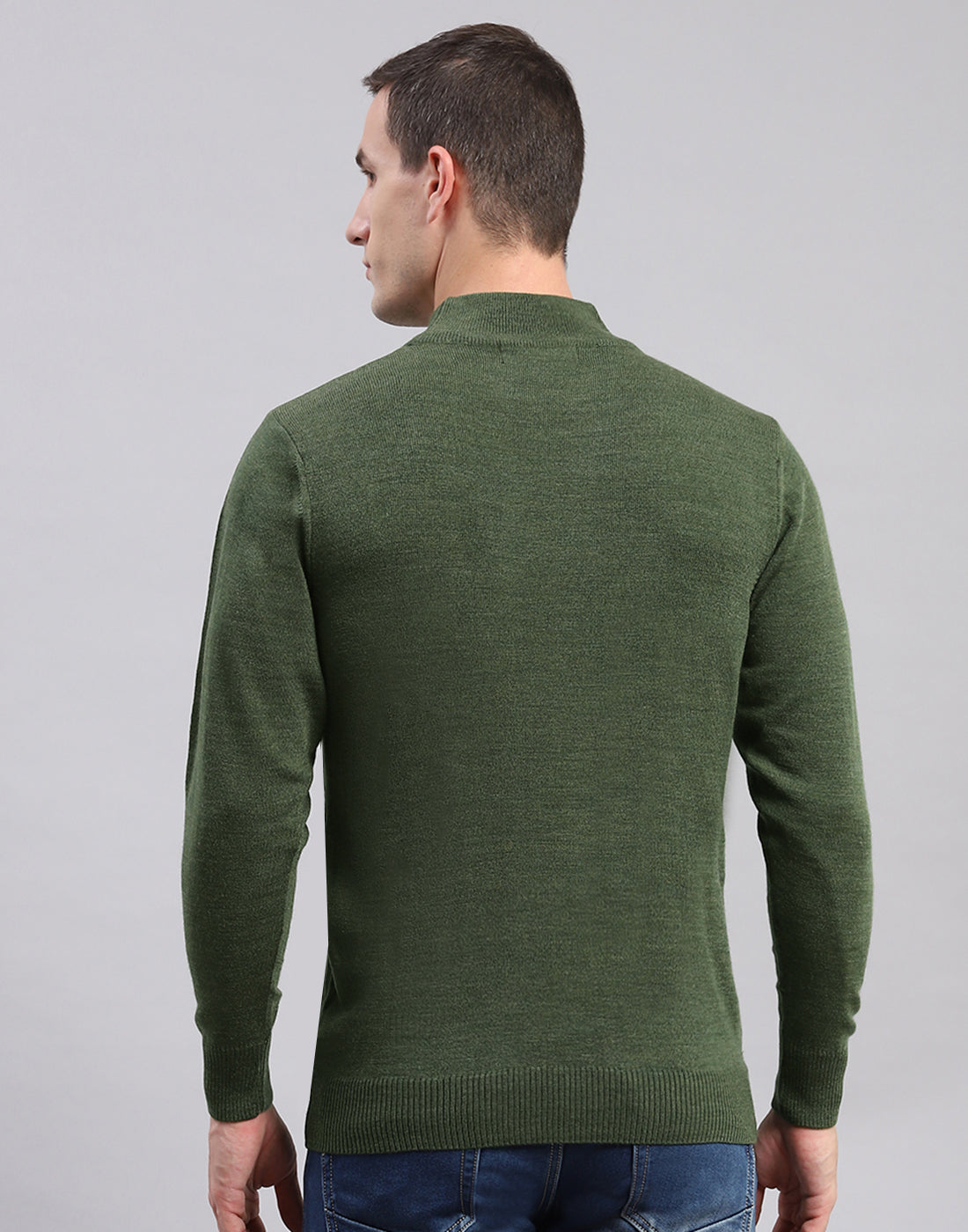 Men Green Solid T Neck Full Sleeve Sweaters/Pullovers