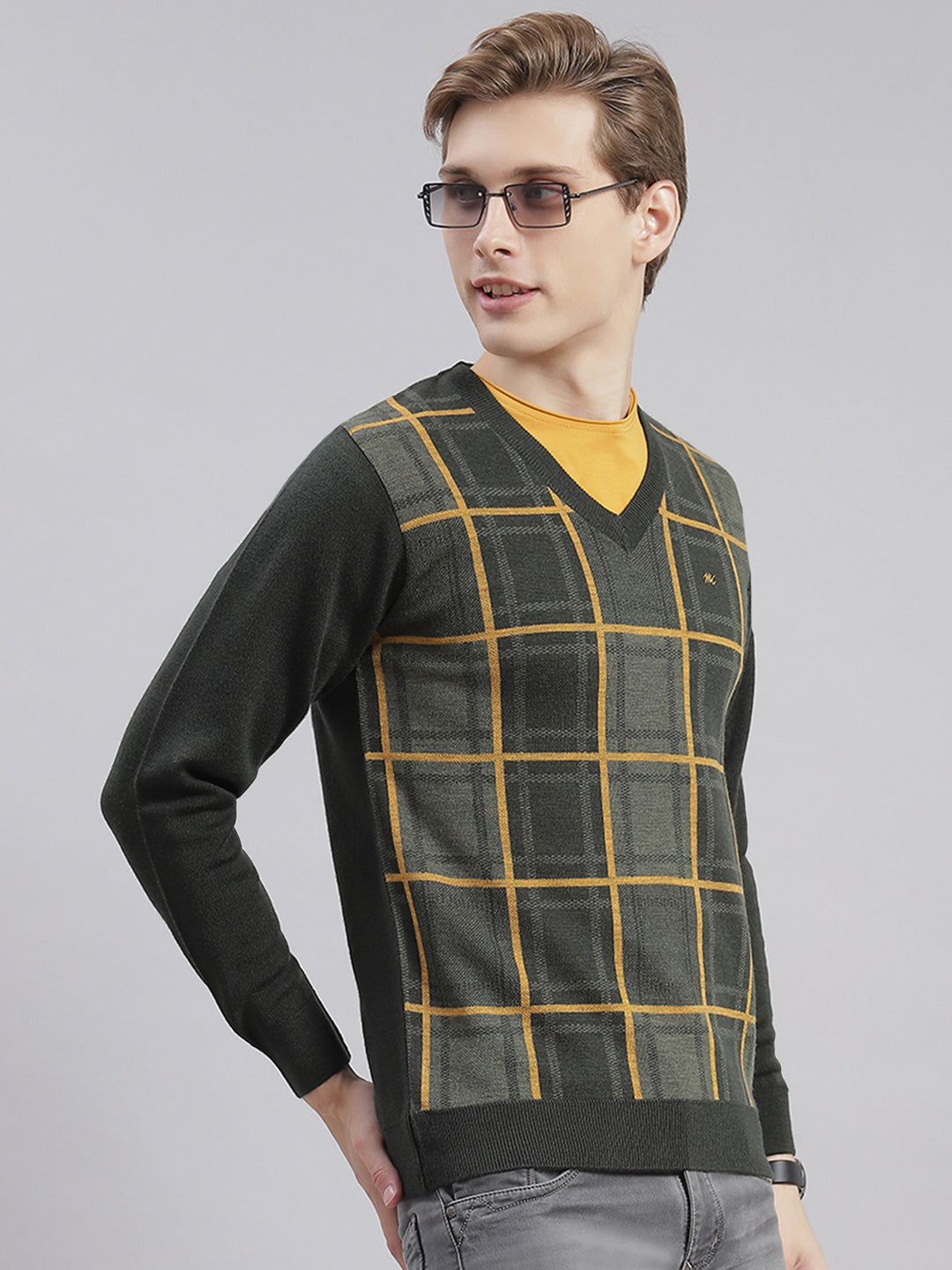 Men Grey Self Design V Neck Full Sleeve Sweaters/Pullovers