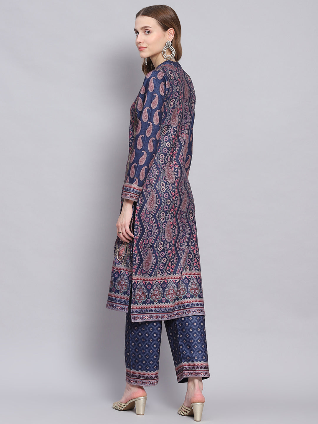 Women Blue Self Design Mandarin Collar Full Sleeve Kurtis Set