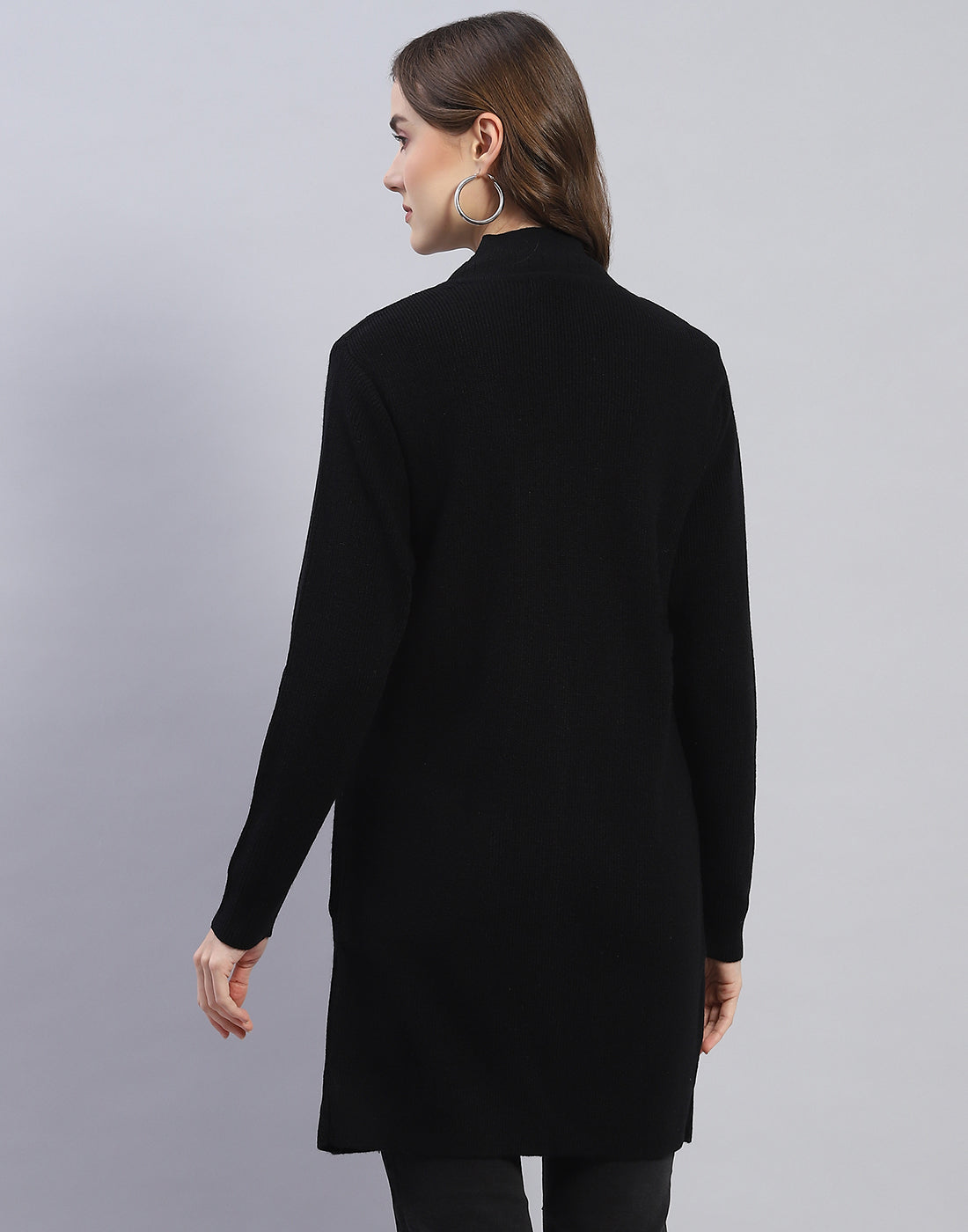 Women Black Self Design V Neck Full Sleeve Cardigan