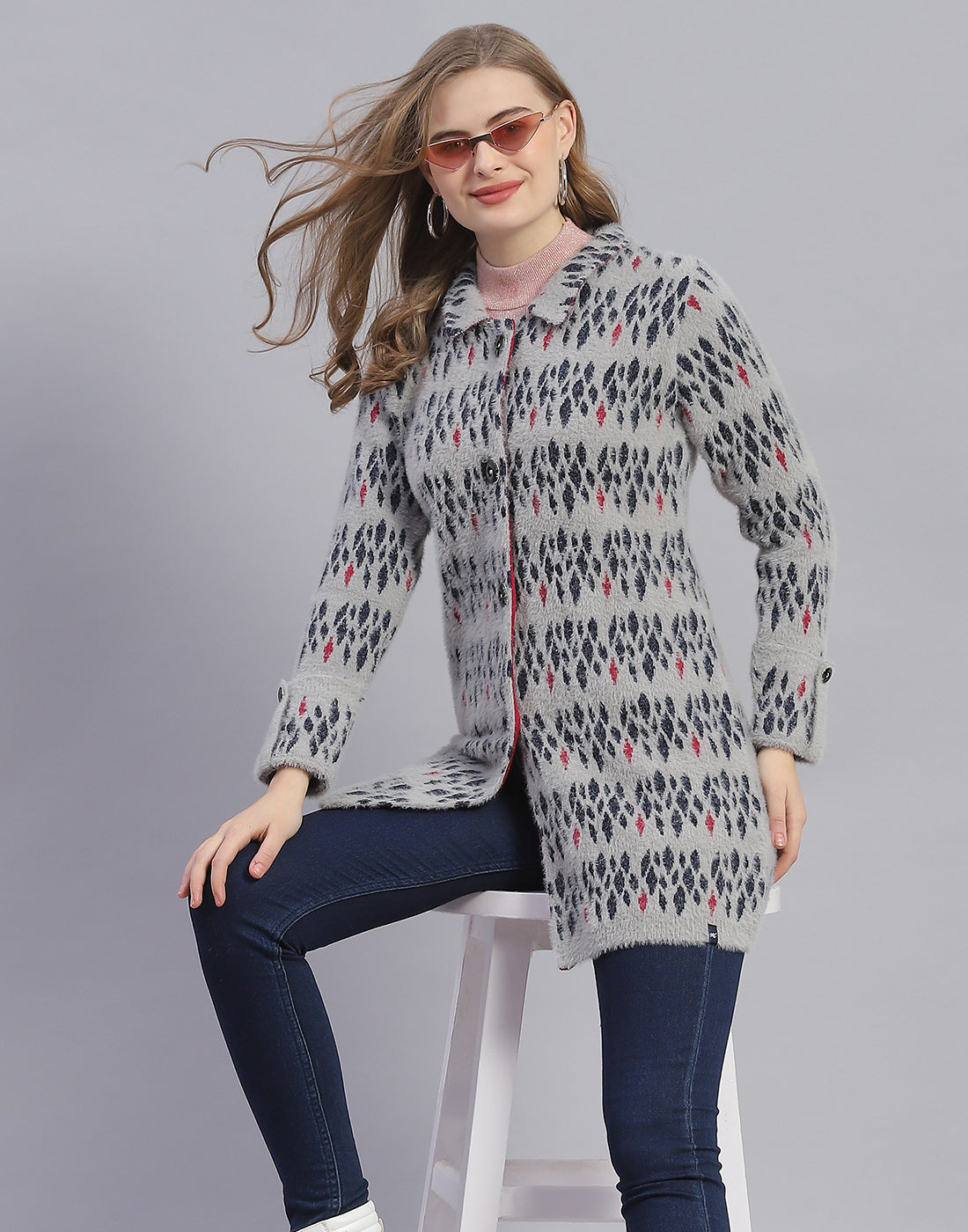 Women Grey Jaquard Collar Full Sleeve Coat