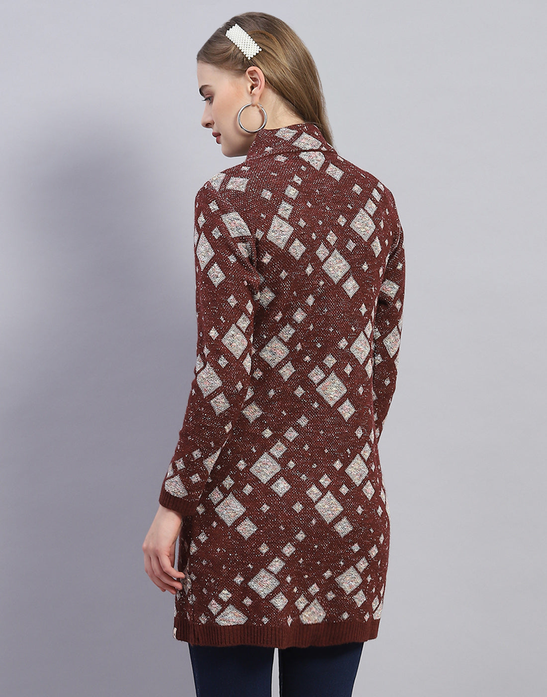 Women Maroon Jaquard Round Neck Full Sleeve Coat
