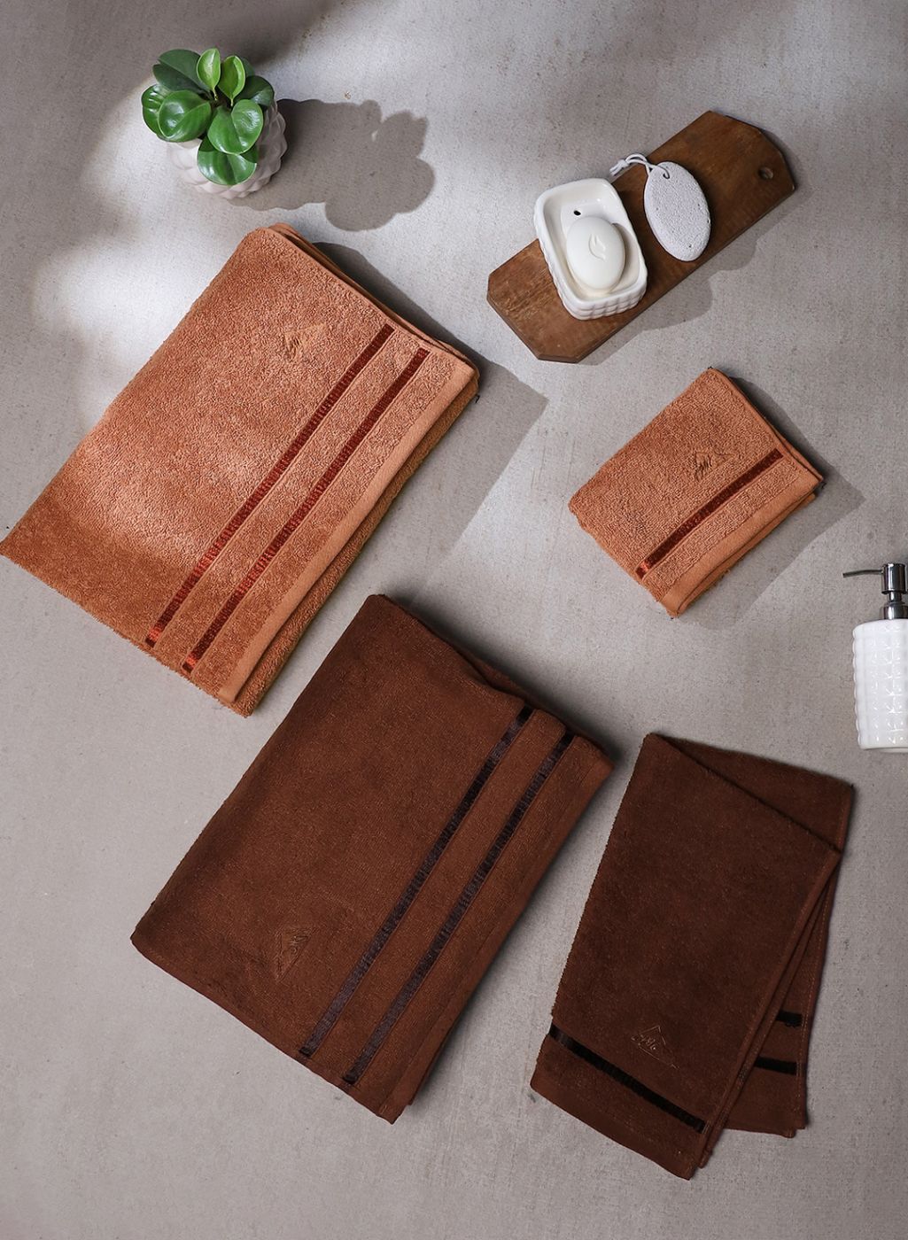 Brown & Peach Cotton 525 GSM Towel Set Pack of 4 (2 Bath & 2 Hand Towels)