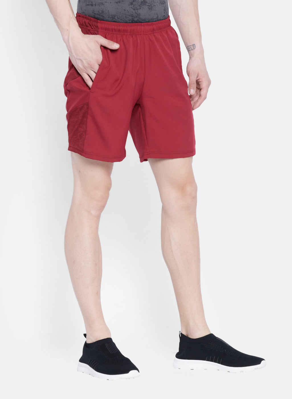 Mens Maroon Self Design Short