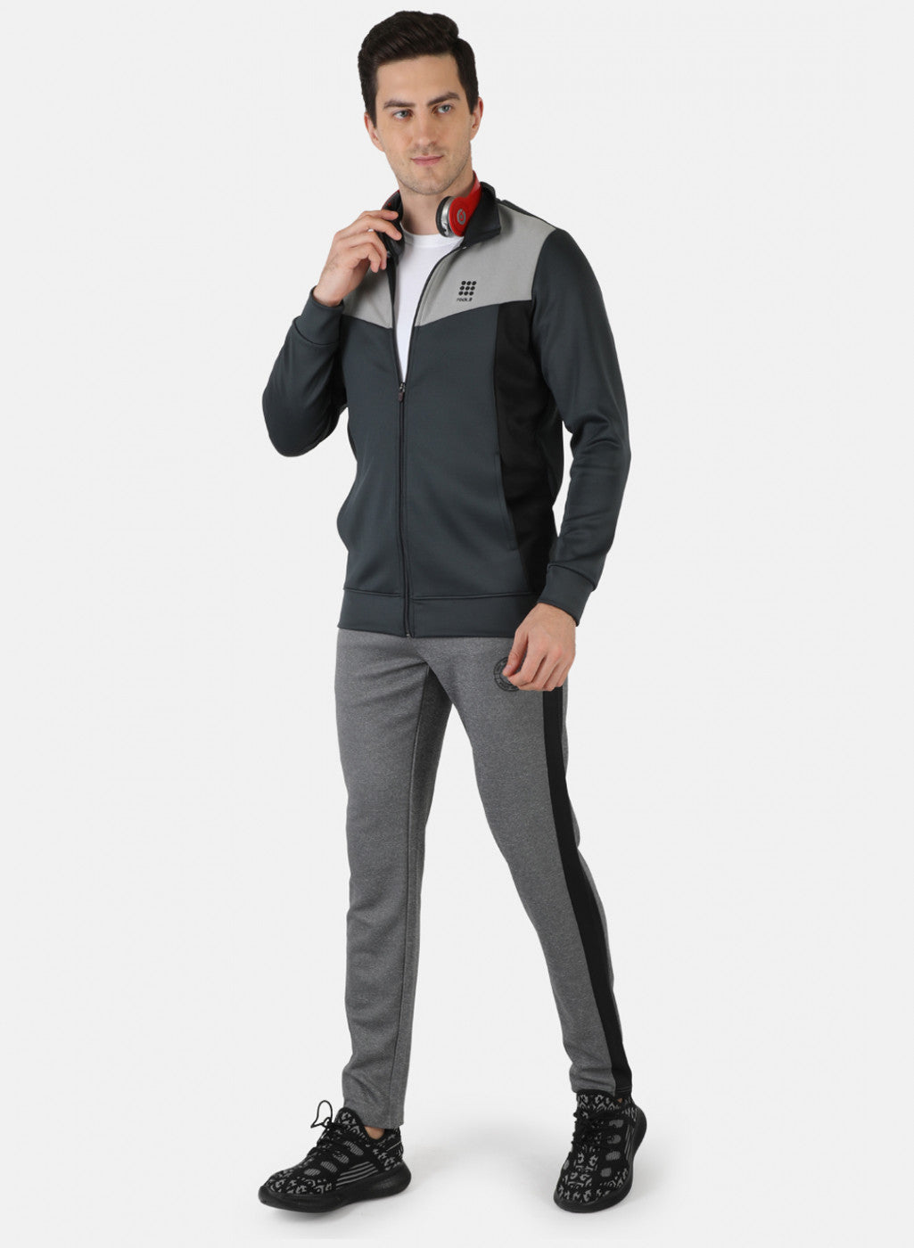 Men Grey Solid Sweatshirt