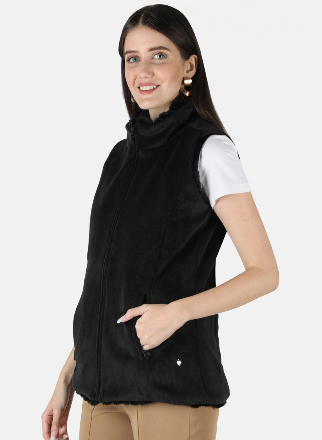 Women Black Reversible Solid Sweatshirt