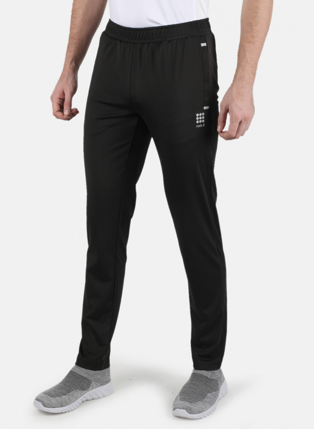 Men Black Plain Track Pant