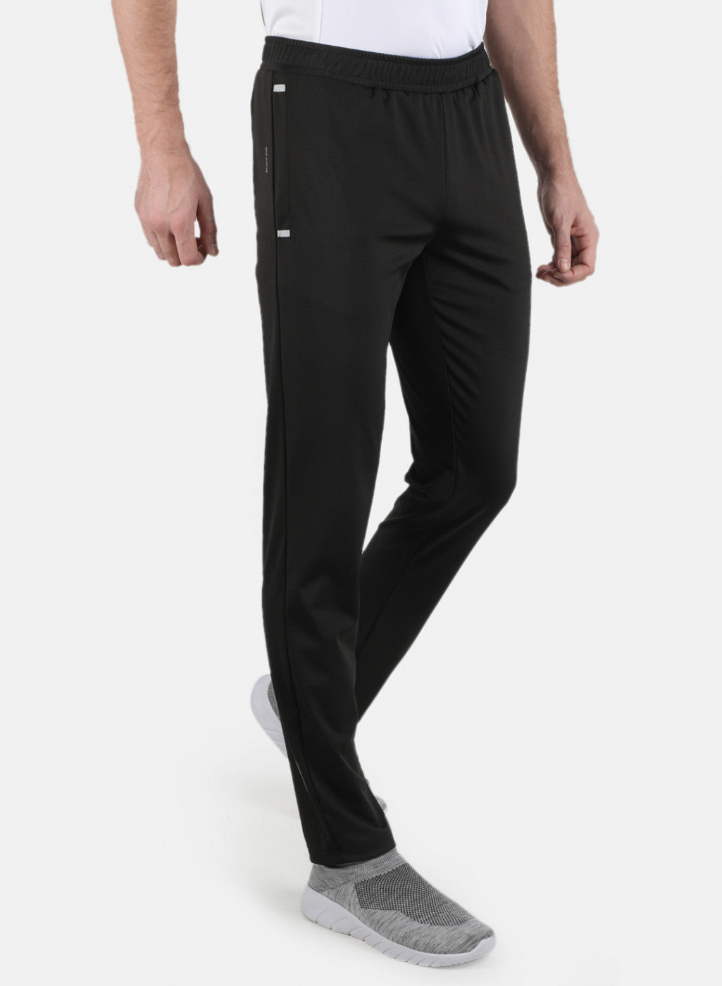 Men Black Plain Track Pant