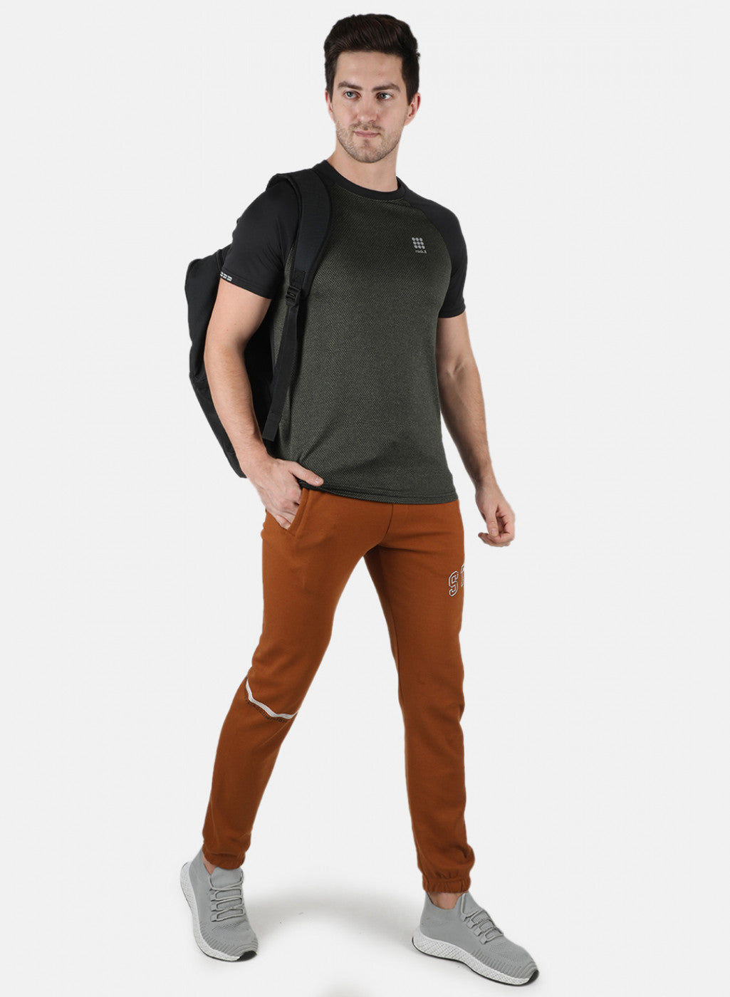 Men Olive Self Design Round Neck T-Shirt