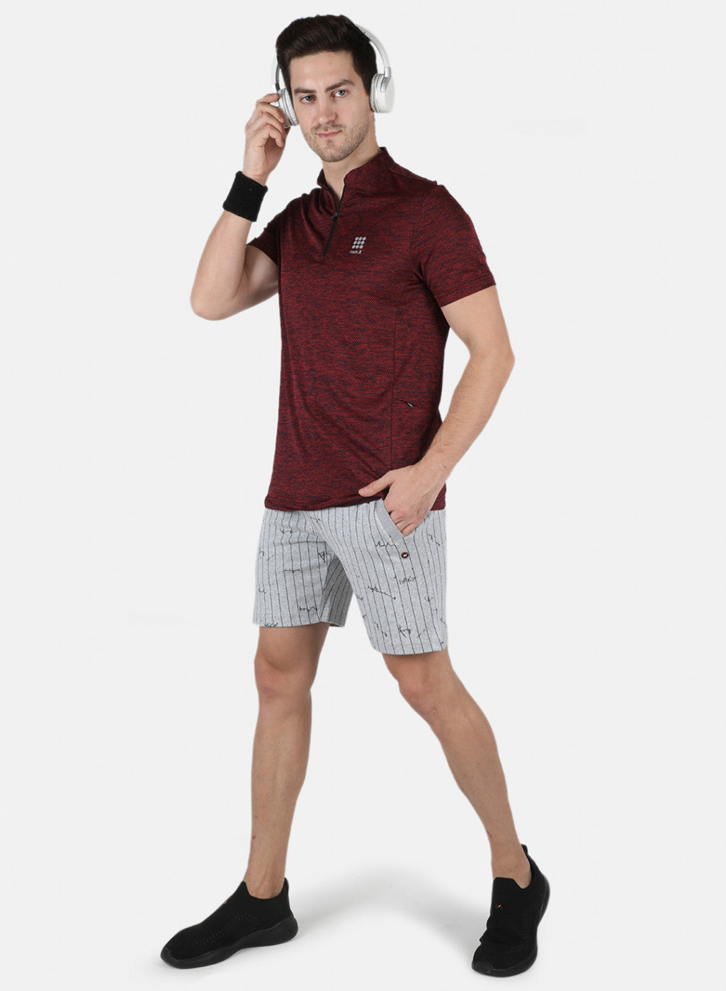 Men Maroon Self Design Collar T-Shirt