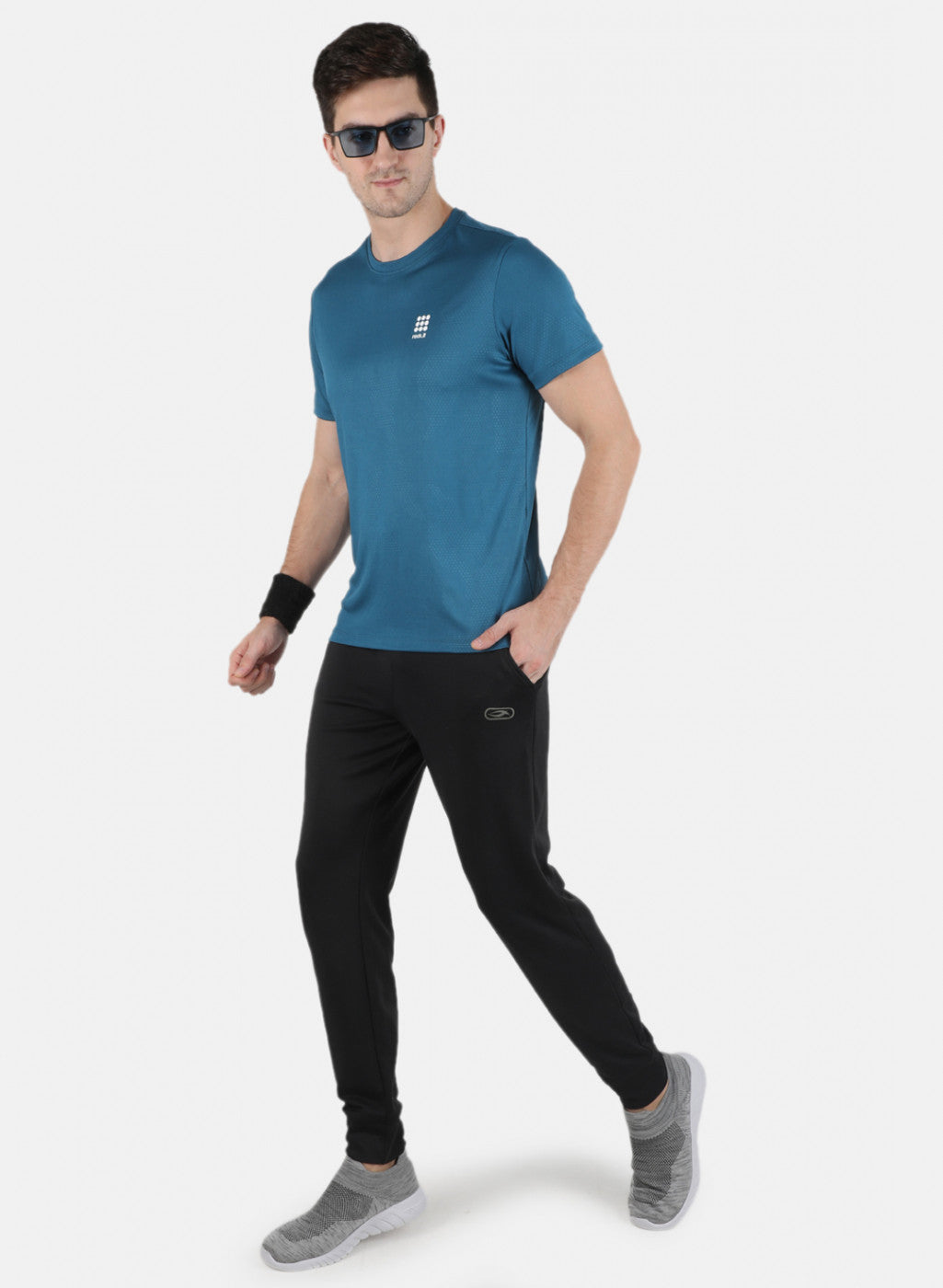Rock.it Men Blue Self Design Round Neck T-Shirt