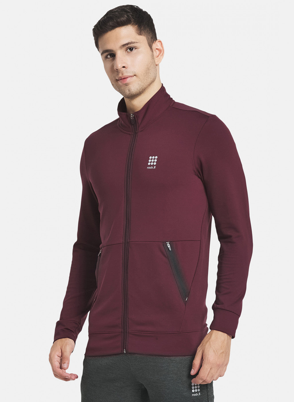 Men Maroon Solid Sweatshirt