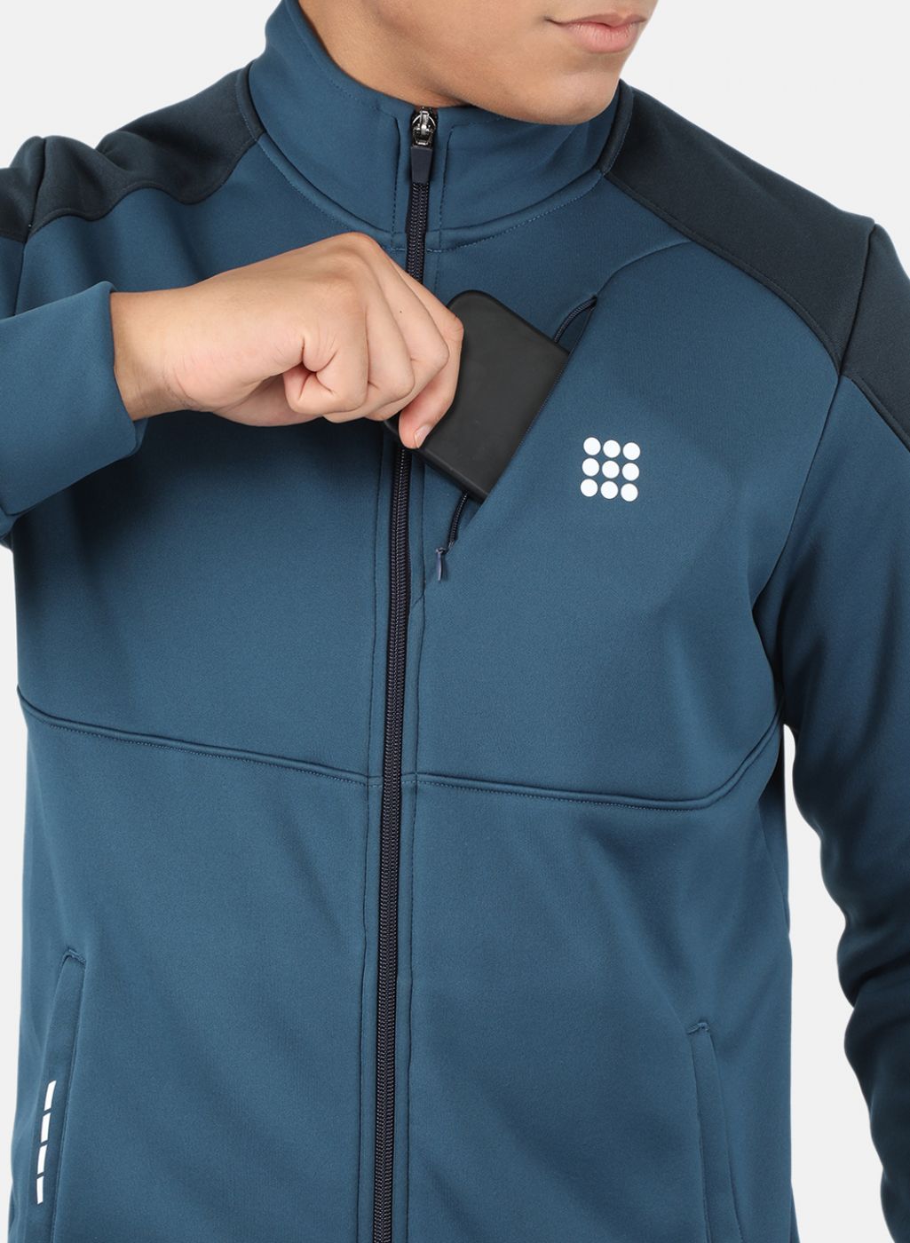 Men Blue Solid Sweatshirt