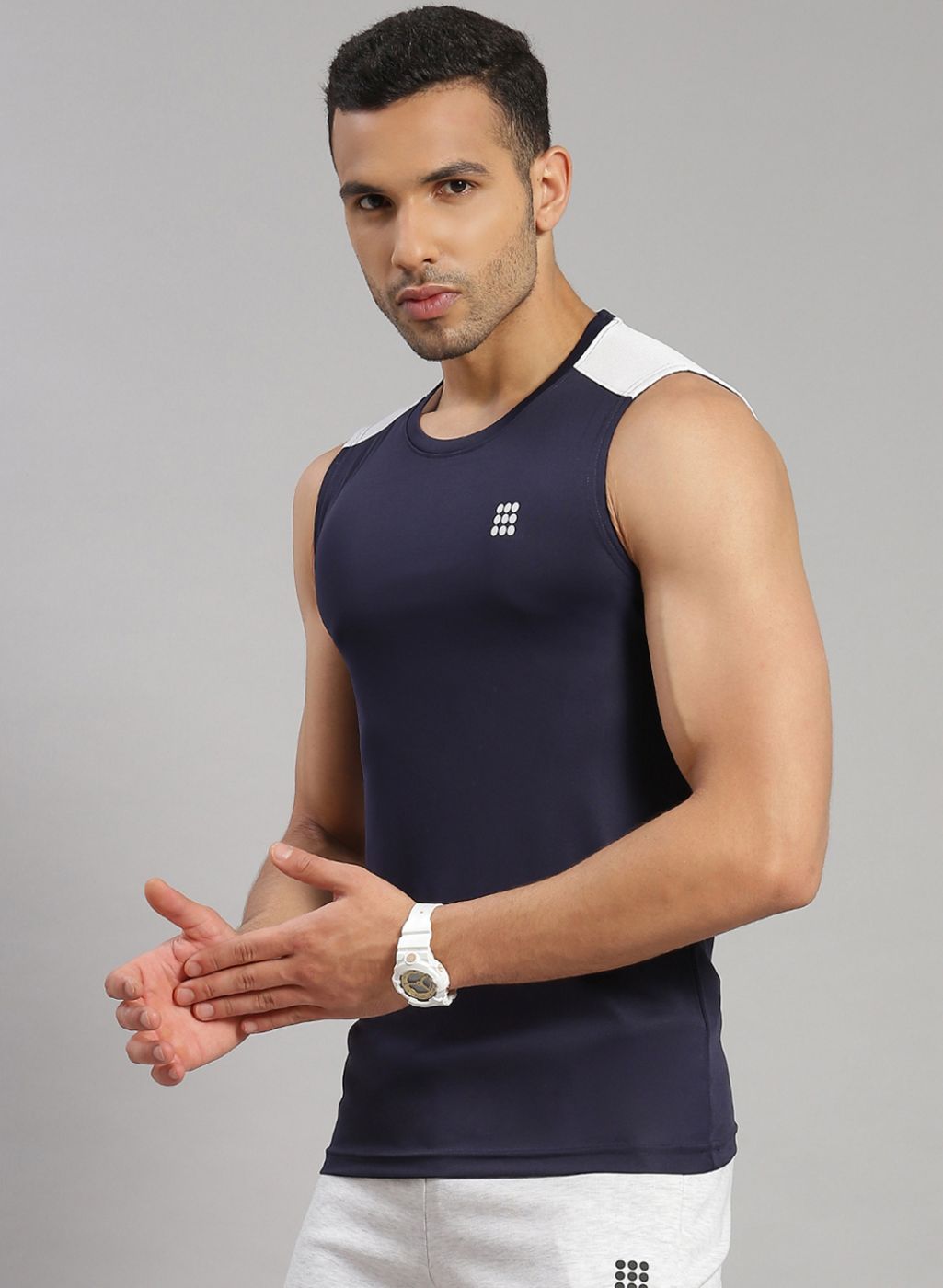 Rock.it Men Navy Blue Solid T-Shirt