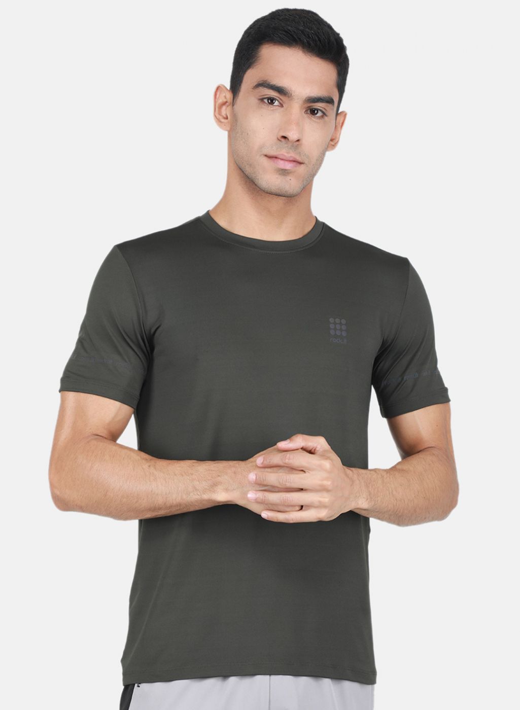 Rock.it Men Olive Solid T-Shirt