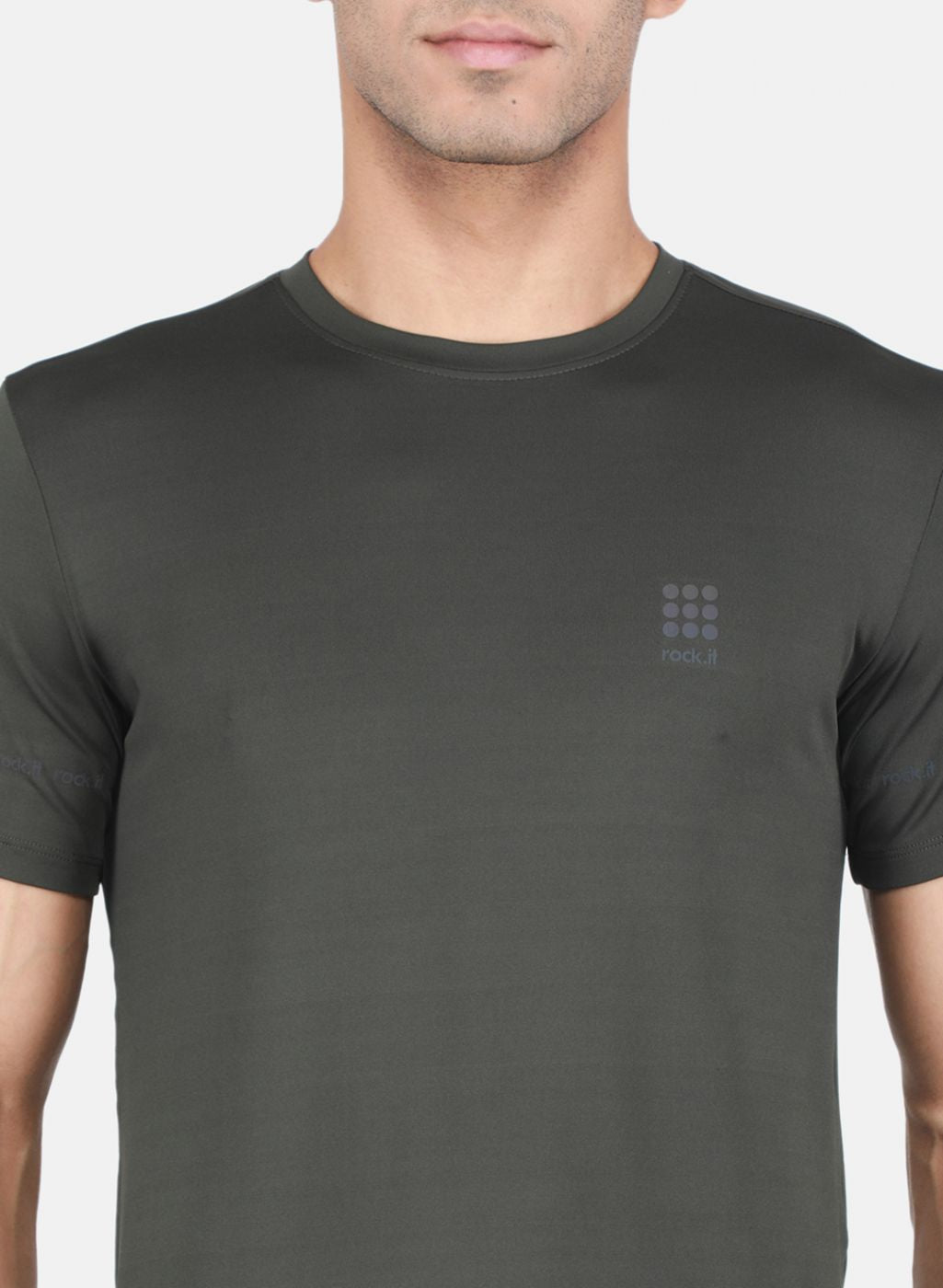 Rock.it Men Olive Solid T-Shirt