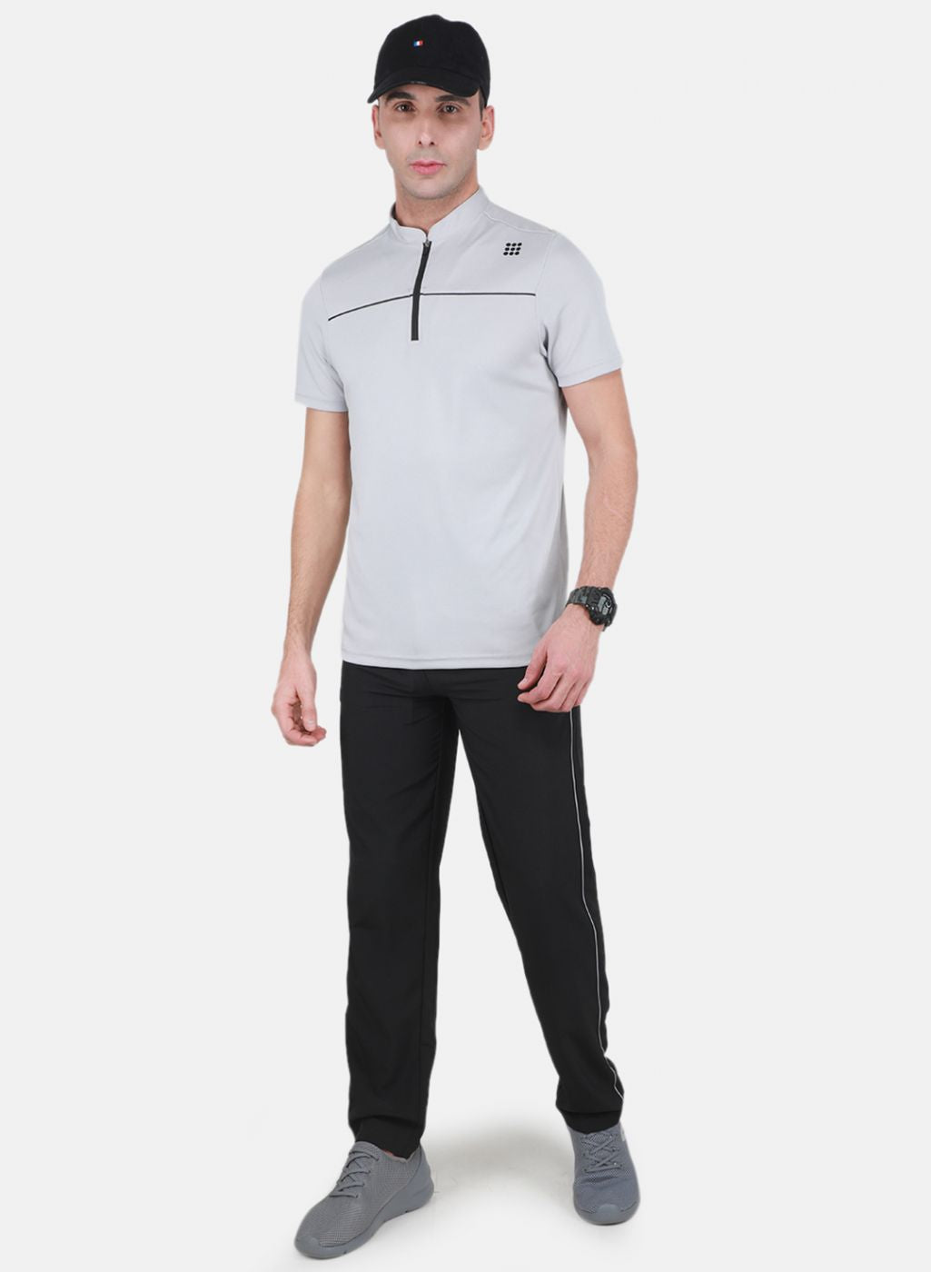 Rock-it Men Grey Self Design Tracksuit