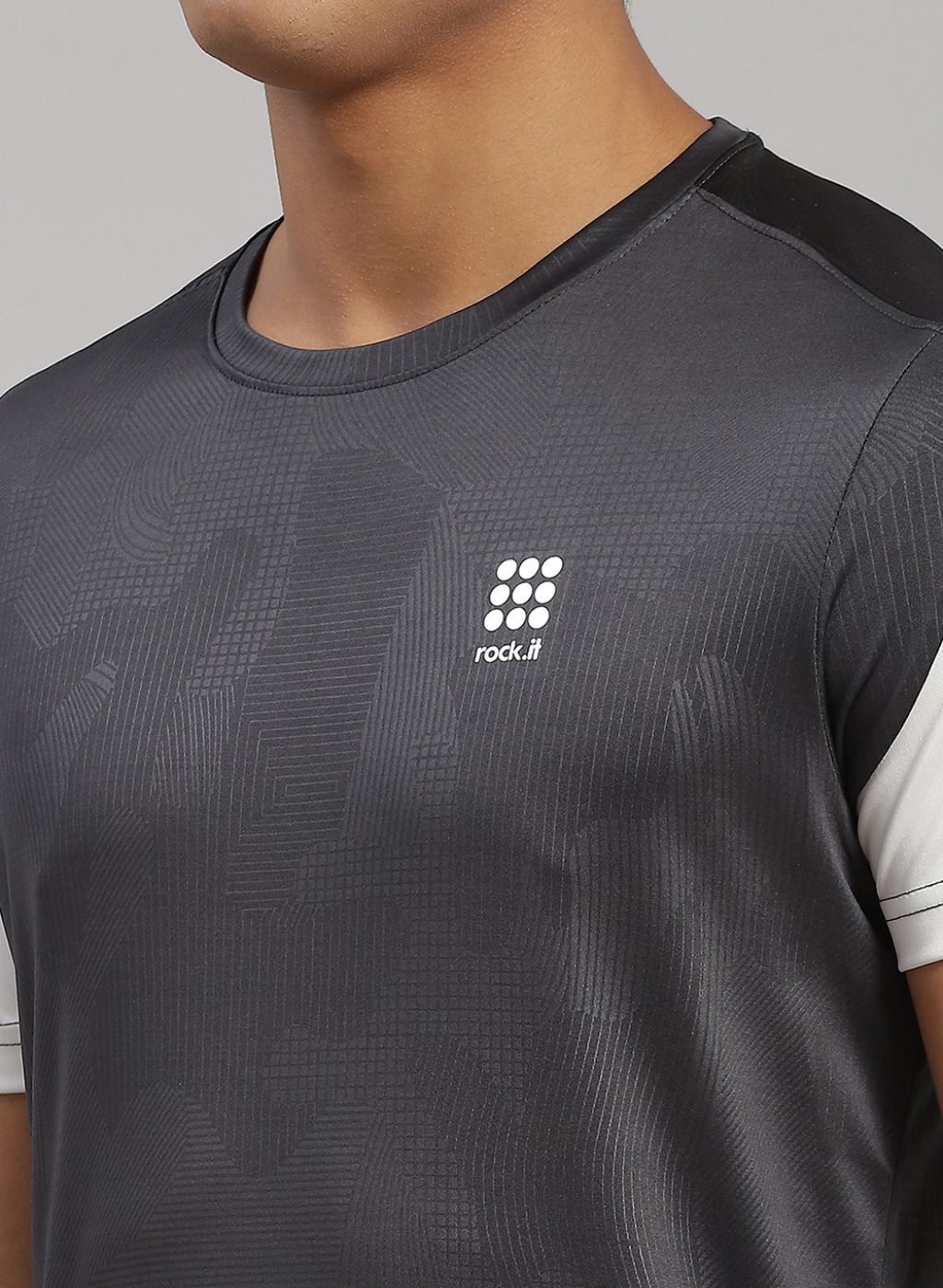 Rock.it Men Grey Solid T-Shirt