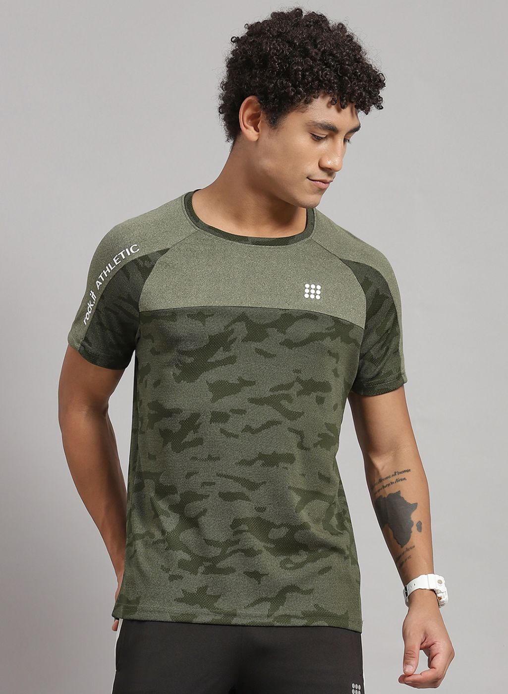 Men Olive Printed T-Shirt