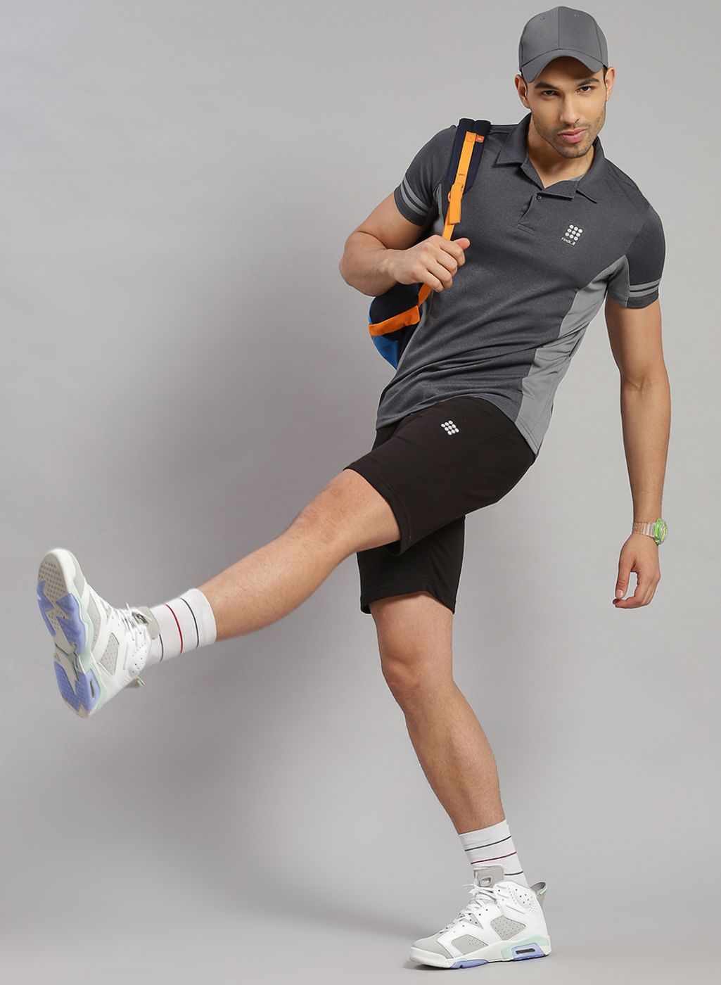 Rock.it Men Grey Solid T-Shirt