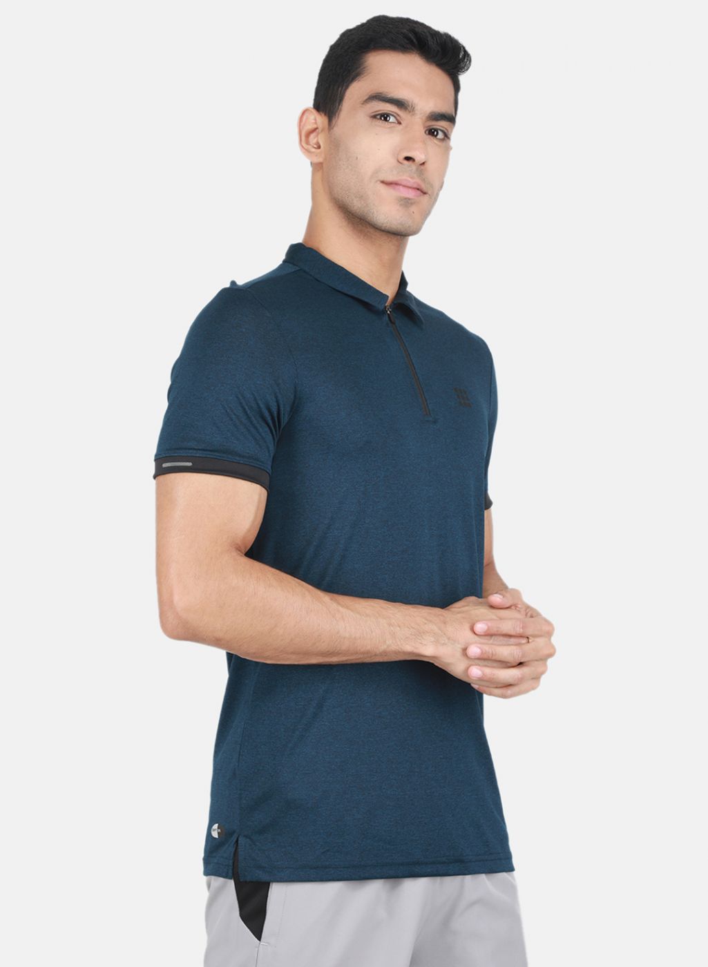 Rock-it Men NAvy Blue Solid T-Shirt