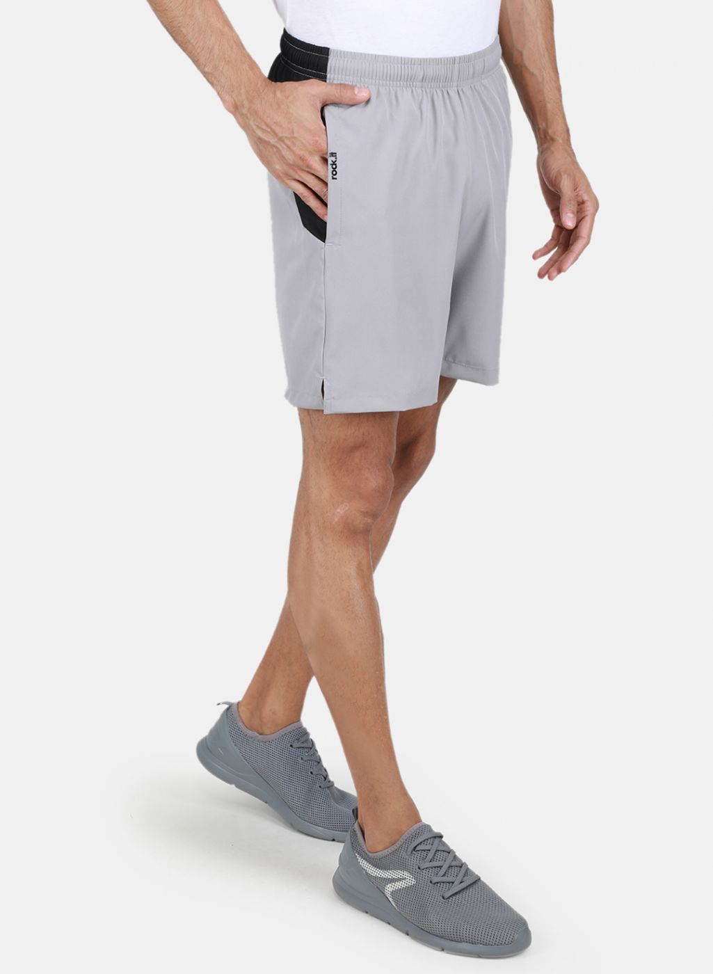 Rock-it Men Grey Solid Short