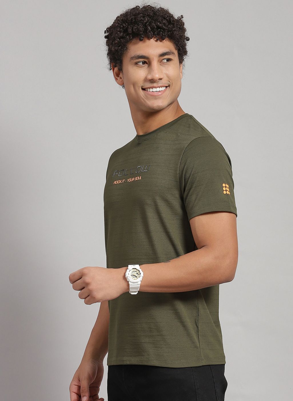 Men Olive Printed T-Shirt