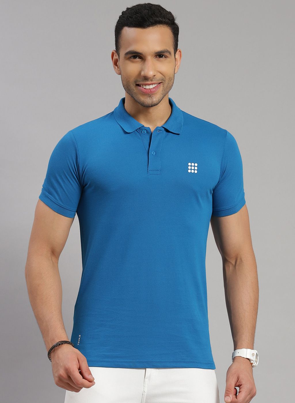 Men Turquoise Blue Solid T-Shirt